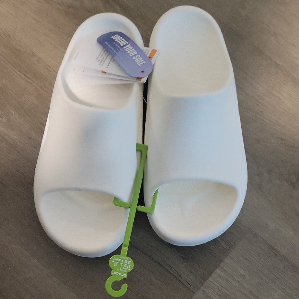CROCS White Slide Sandals